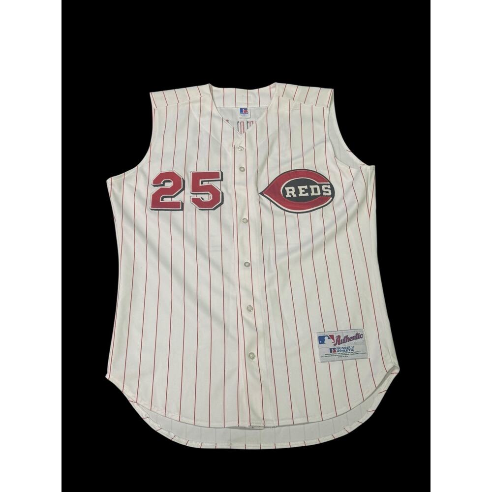Reds Young #25 jersey
